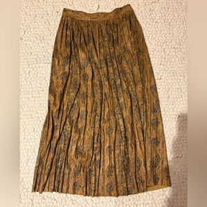 Zara size medium reptile printed skirt